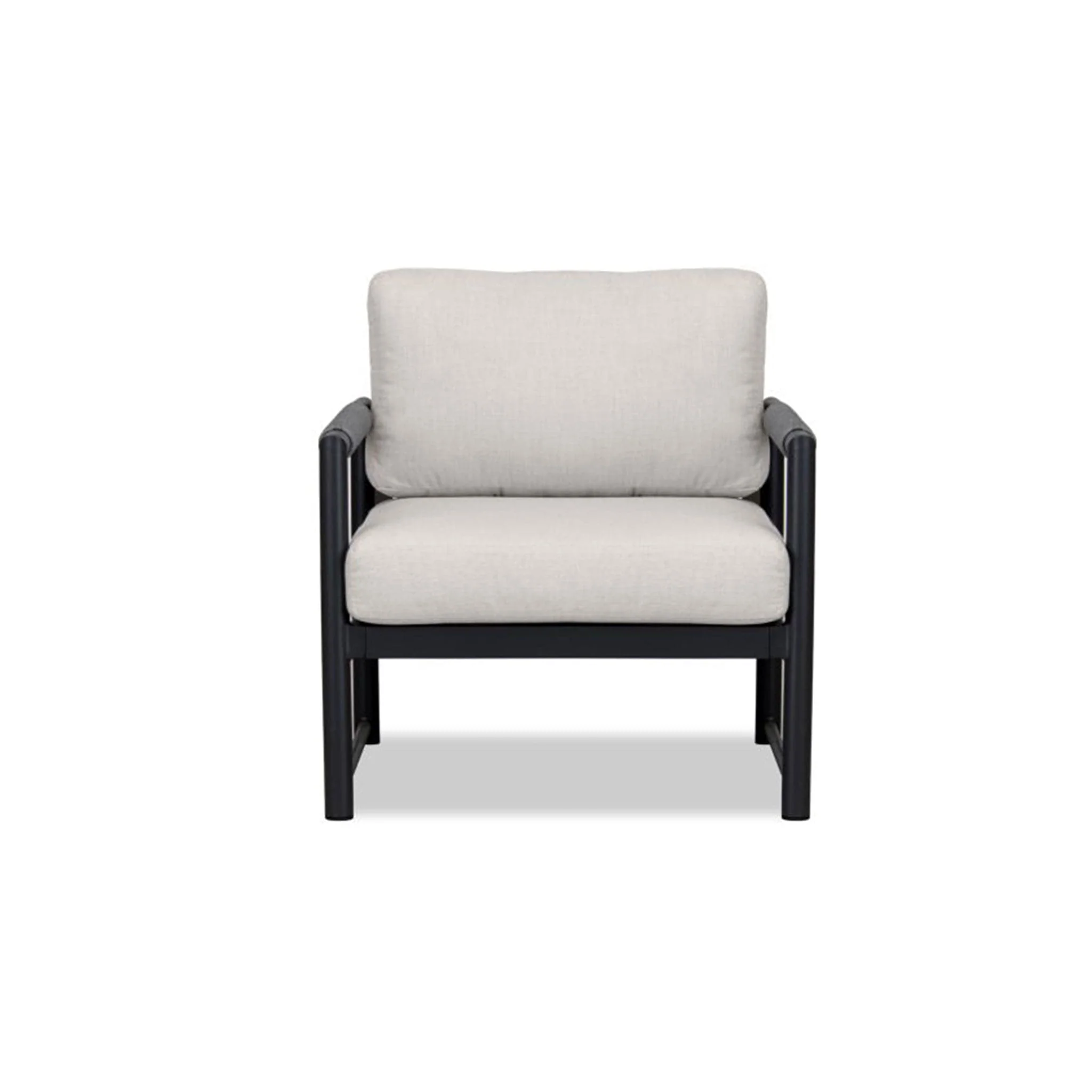 Alto Club Chair