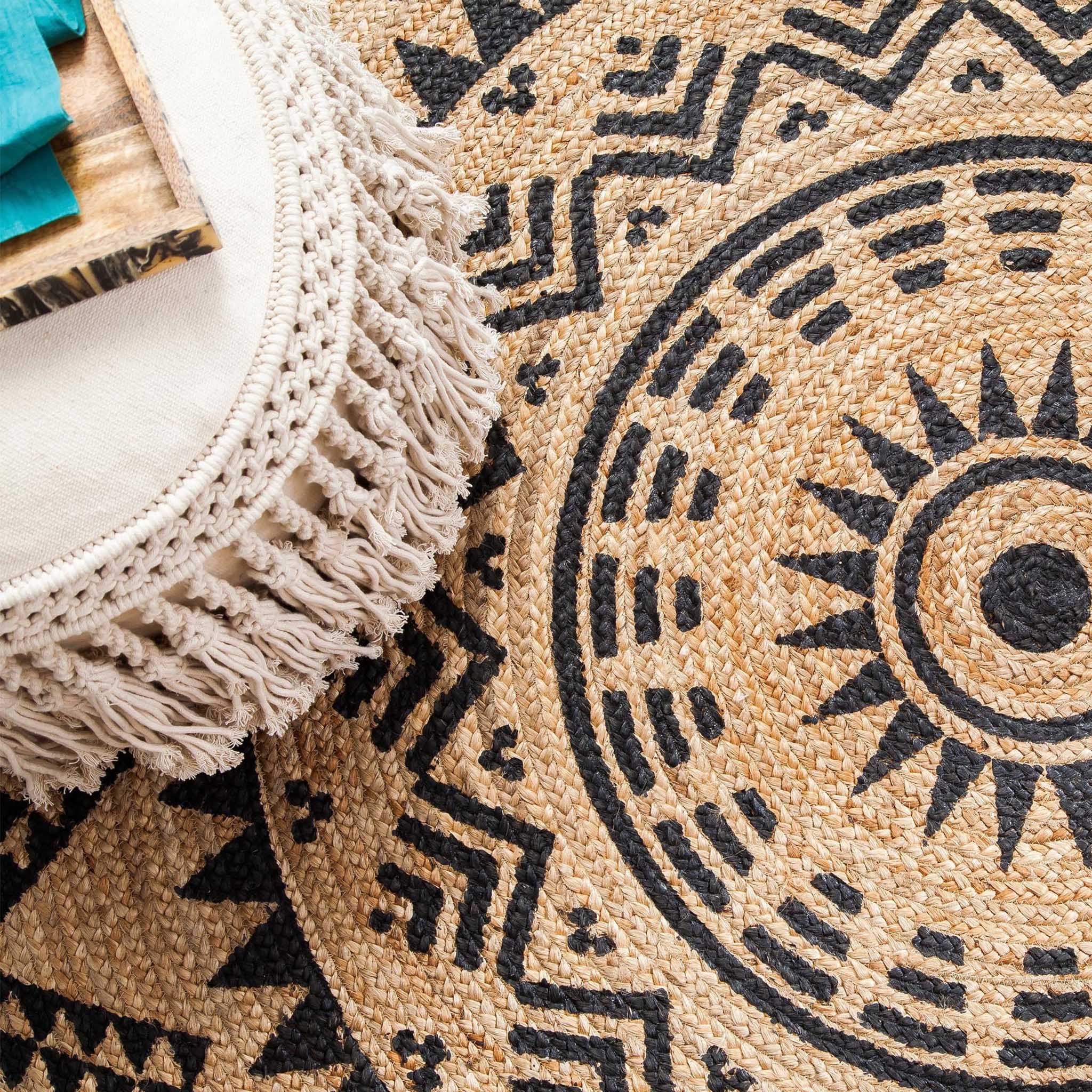 Cortez Tribal Rug - Image 5