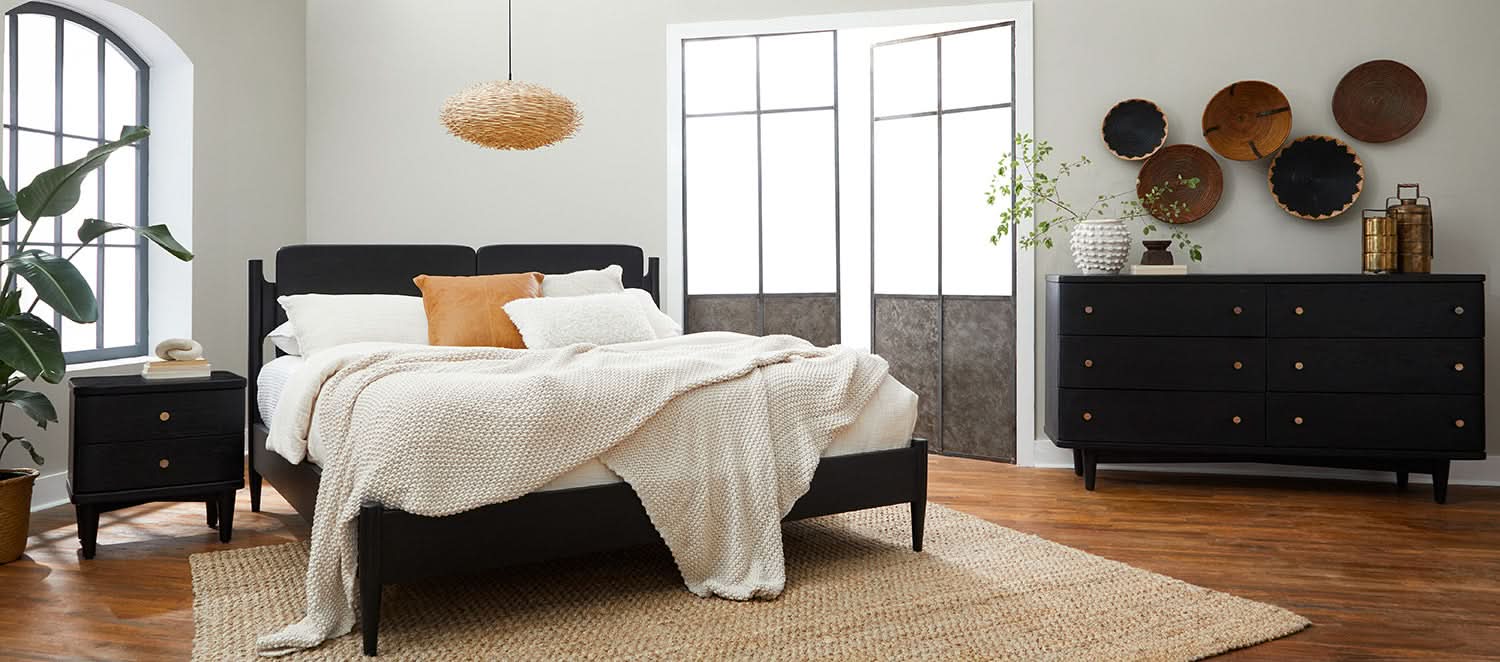 Daniel Platform Bed - Image 12