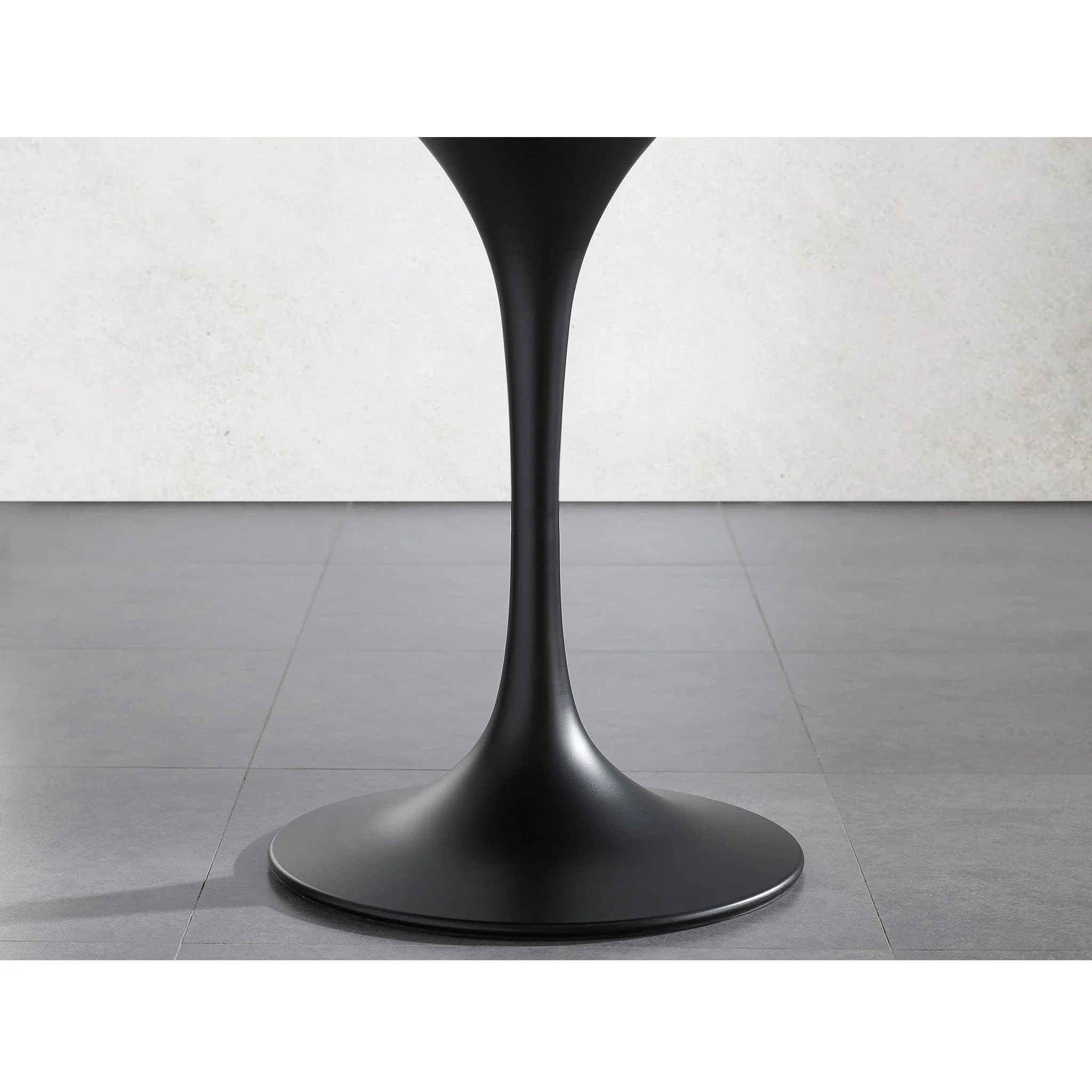 Soho 36" Round Table - Image 5